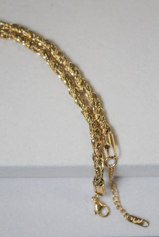 Anisa Chain Bracelet